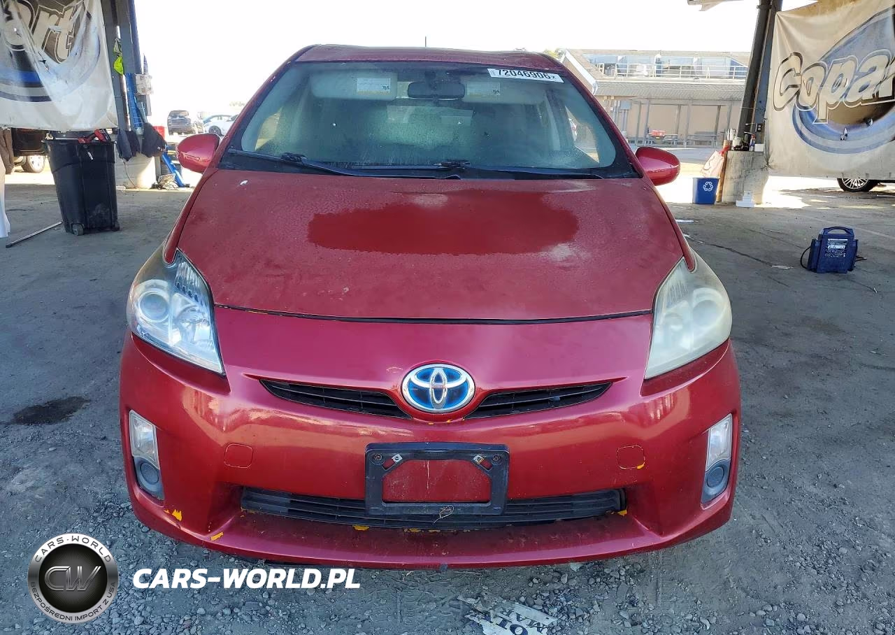 2014 Toyota Prius Two VIN:JTDKN3DU4E1809835 - 5