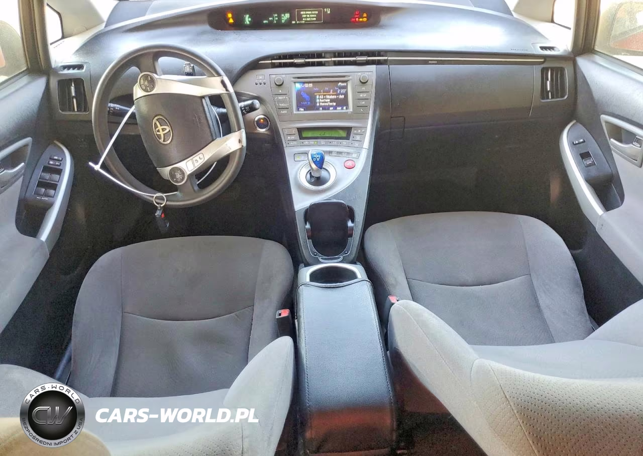 2014 Toyota Prius Two VIN:JTDKN3DU4E1809835 - 8