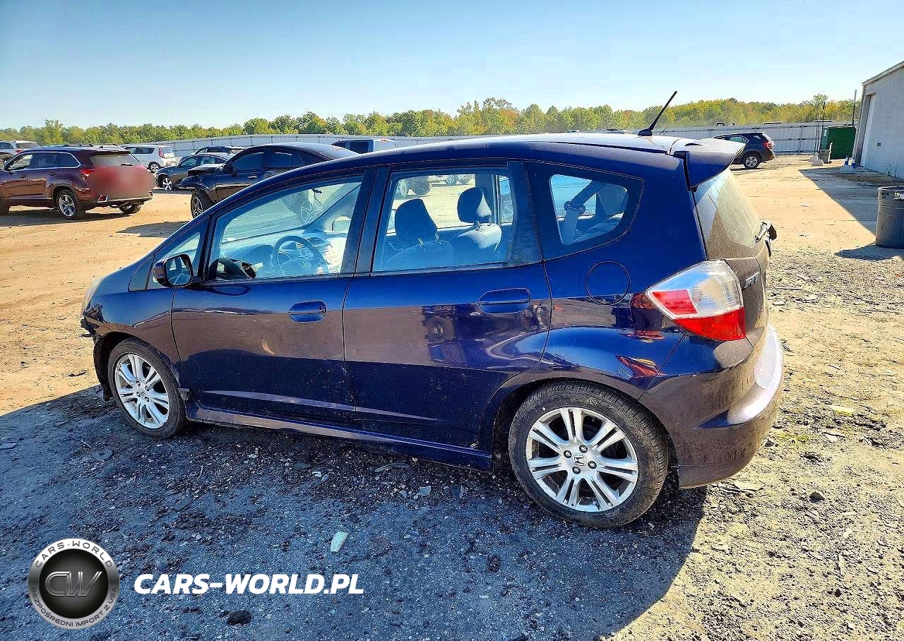 2010 Honda Fit Sport VIN:JHMGE8H46AC007152 - 2
