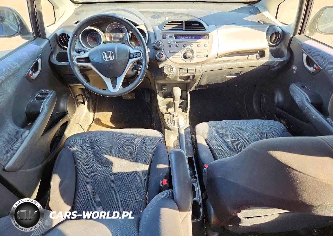 2010 Honda Fit Sport VIN:JHMGE8H46AC007152 - 8