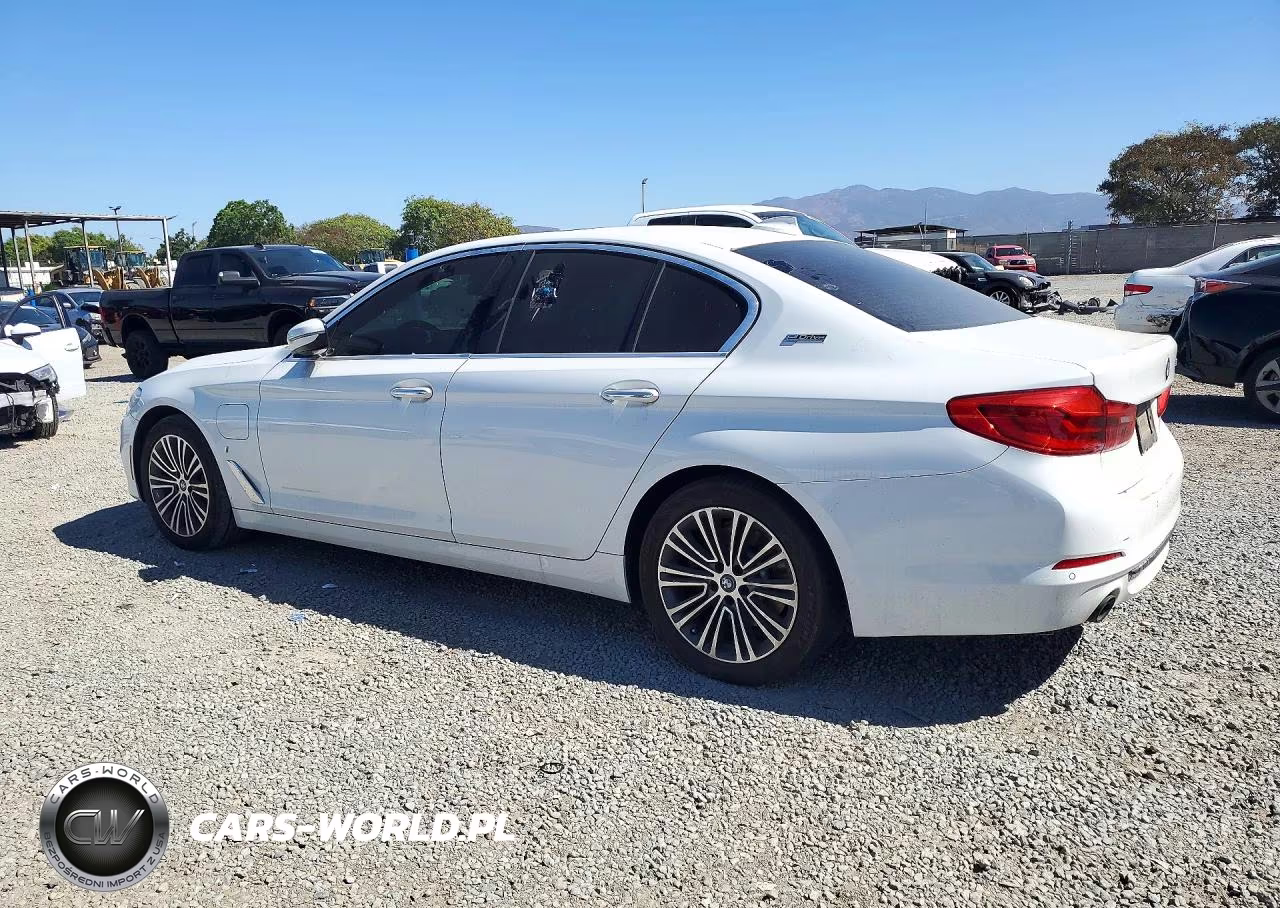 2018 BMW 530E VIN:WBAJA9C58JB252403 - 2