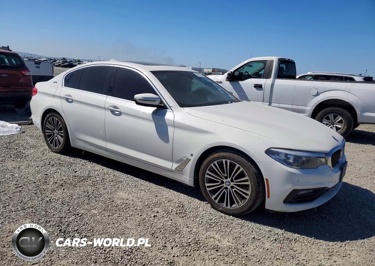 2018 BMW 530E VIN:WBAJA9C58JB252403 - 4