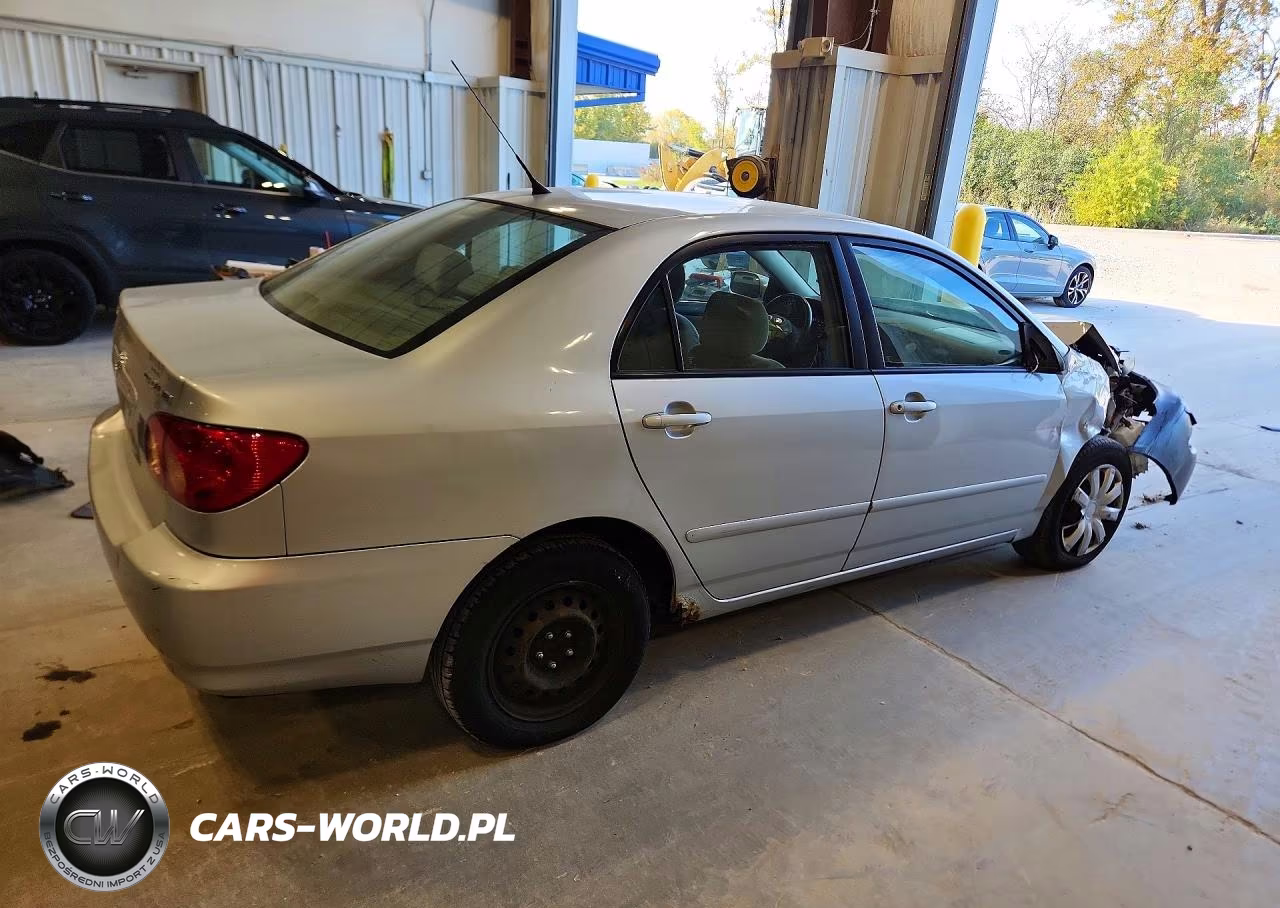 2007 Toyota Corolla Le VIN:1NXBR32E47Z881163 - 3