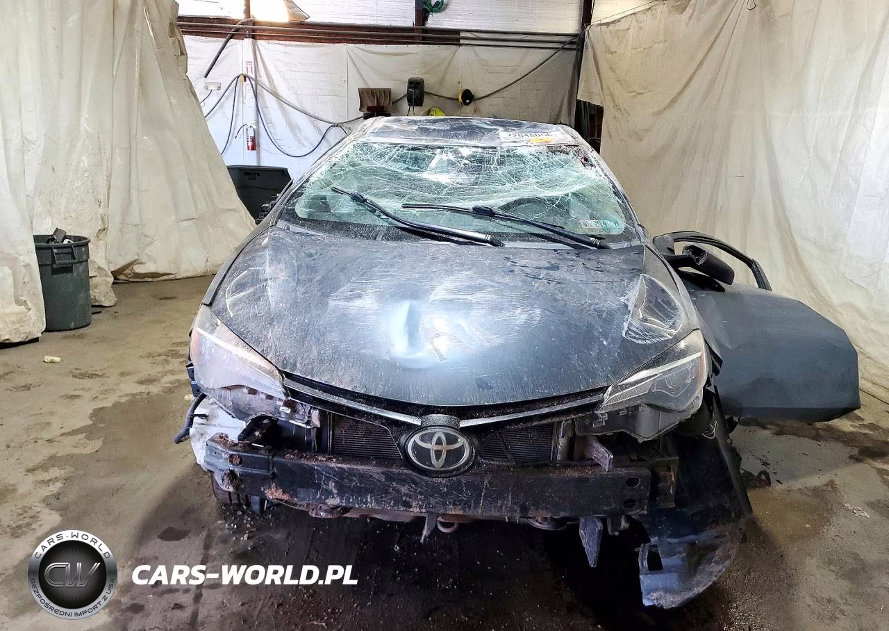 2018 Toyota Corolla Le VIN:2T1BURHE8JC006914 - 5