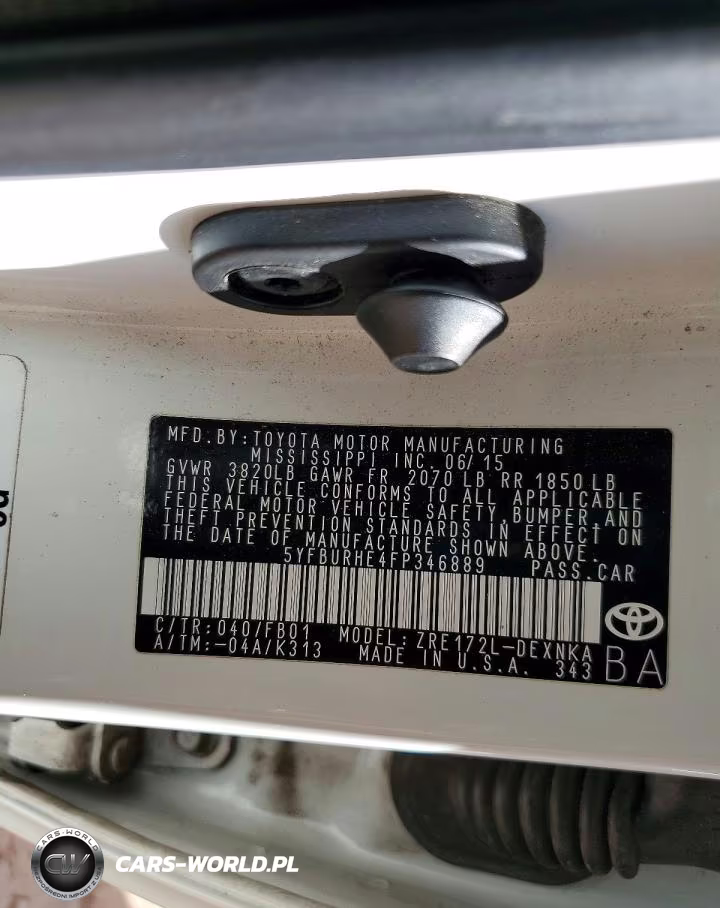 2015 Toyota Corolla Le VIN:5YFBURHE4FP346889 - 13