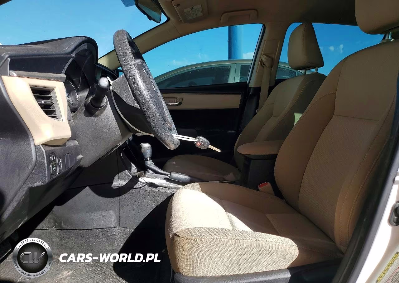 2015 Toyota Corolla Le VIN:5YFBURHE4FP346889 - 7