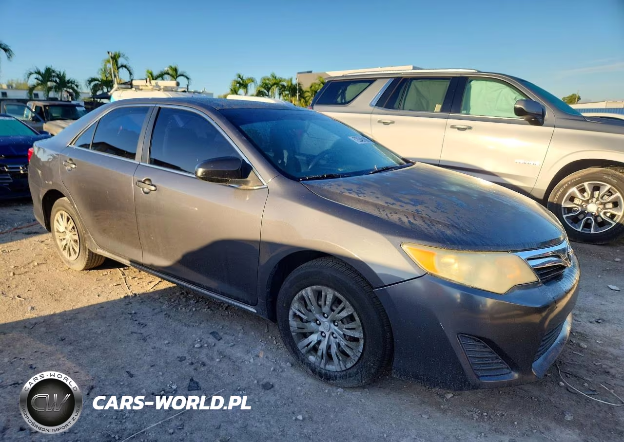 2012 Toyota Camry Le VIN:4T1BF1FKXCU059586 - 4