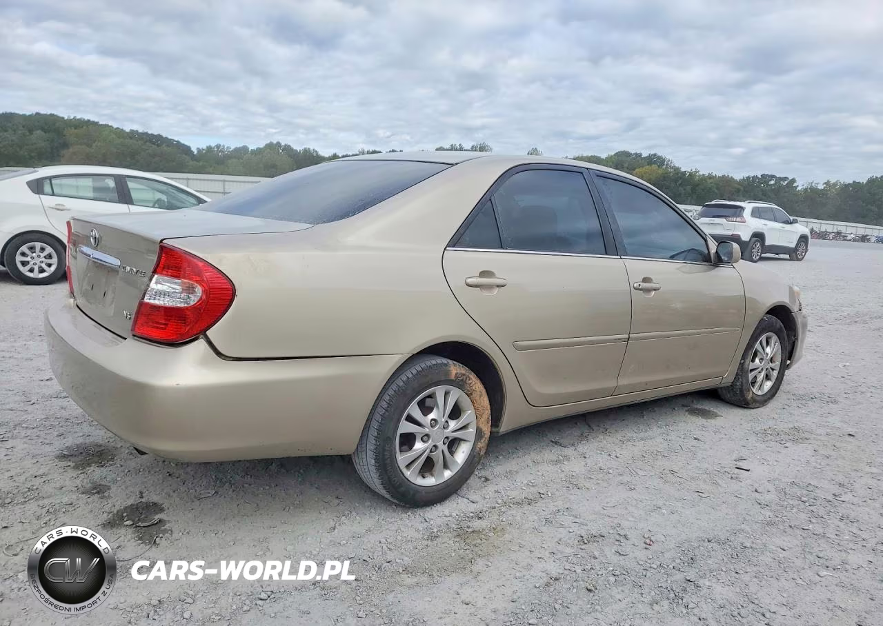 2004 Toyota Camry Le V6 VIN:4T1BF32K04U589021 - 3