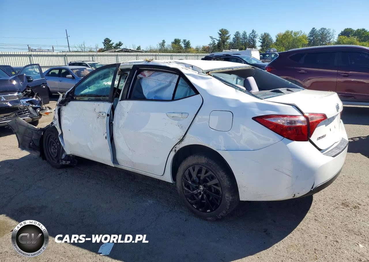 2017 Toyota Corolla Le VIN:2T1BURHEXHC956038 - 2
