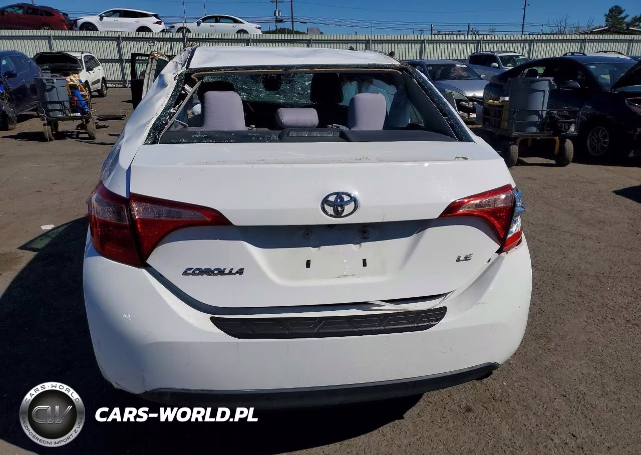 2017 Toyota Corolla Le VIN:2T1BURHEXHC956038 - 6