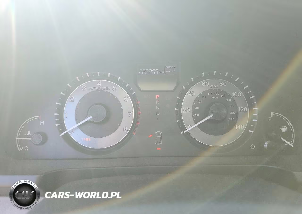 2016 Honda Odyssey Se VIN:5FNRL5H30GB042142 - 9