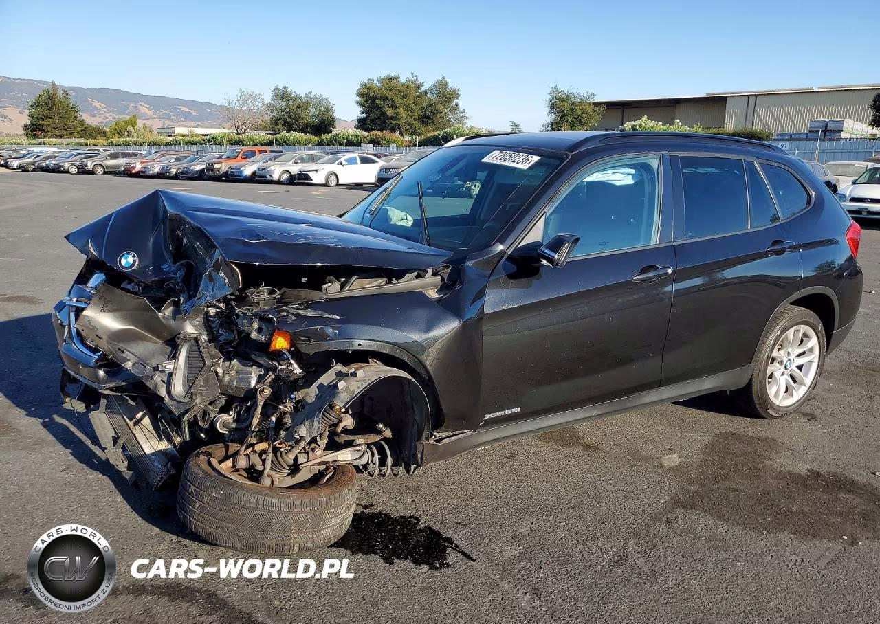 2015 BMW X1 xDrive28I VIN:WBAVL1C54FVY34873 - 1