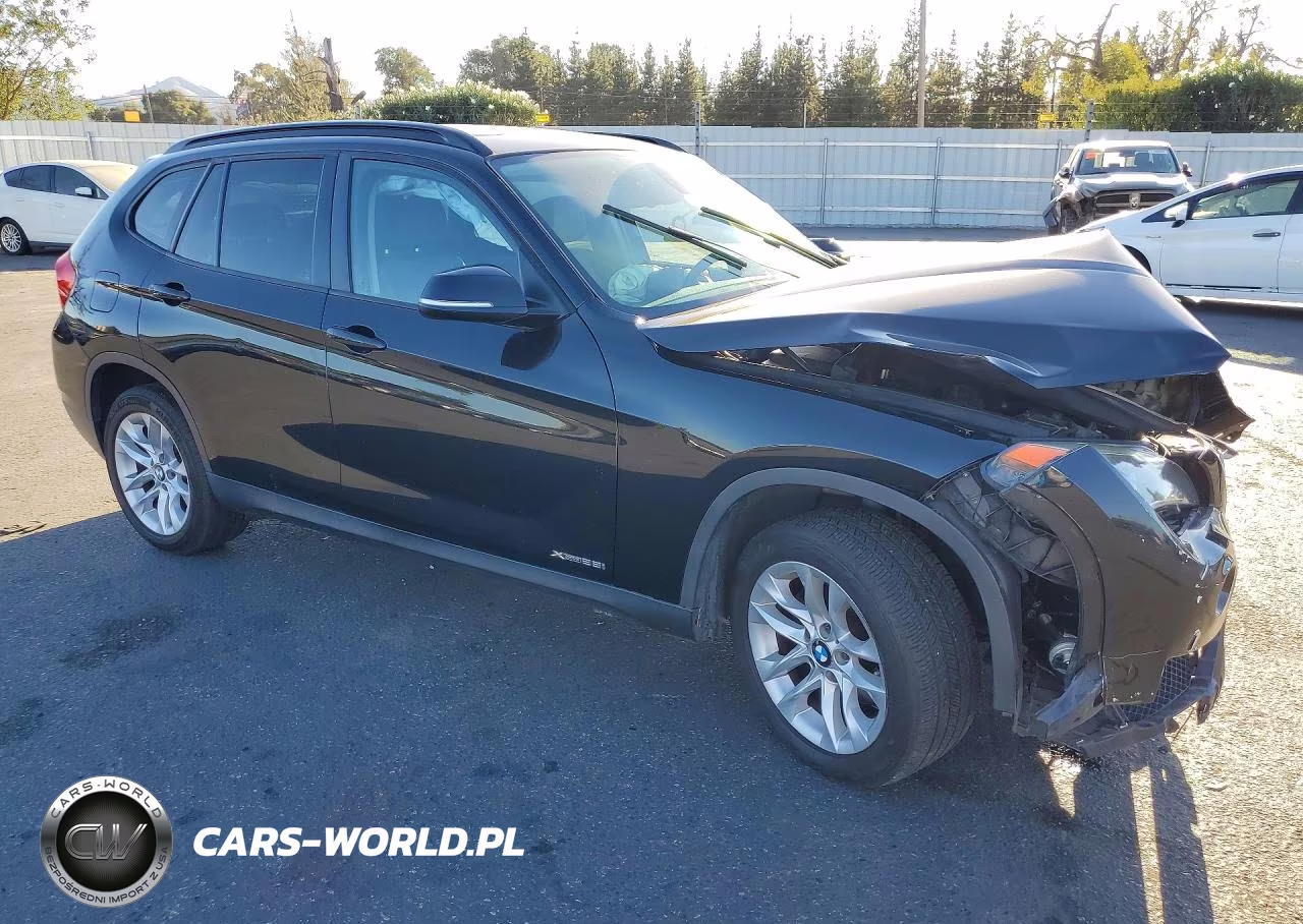 2015 BMW X1 xDrive28I VIN:WBAVL1C54FVY34873 - 4