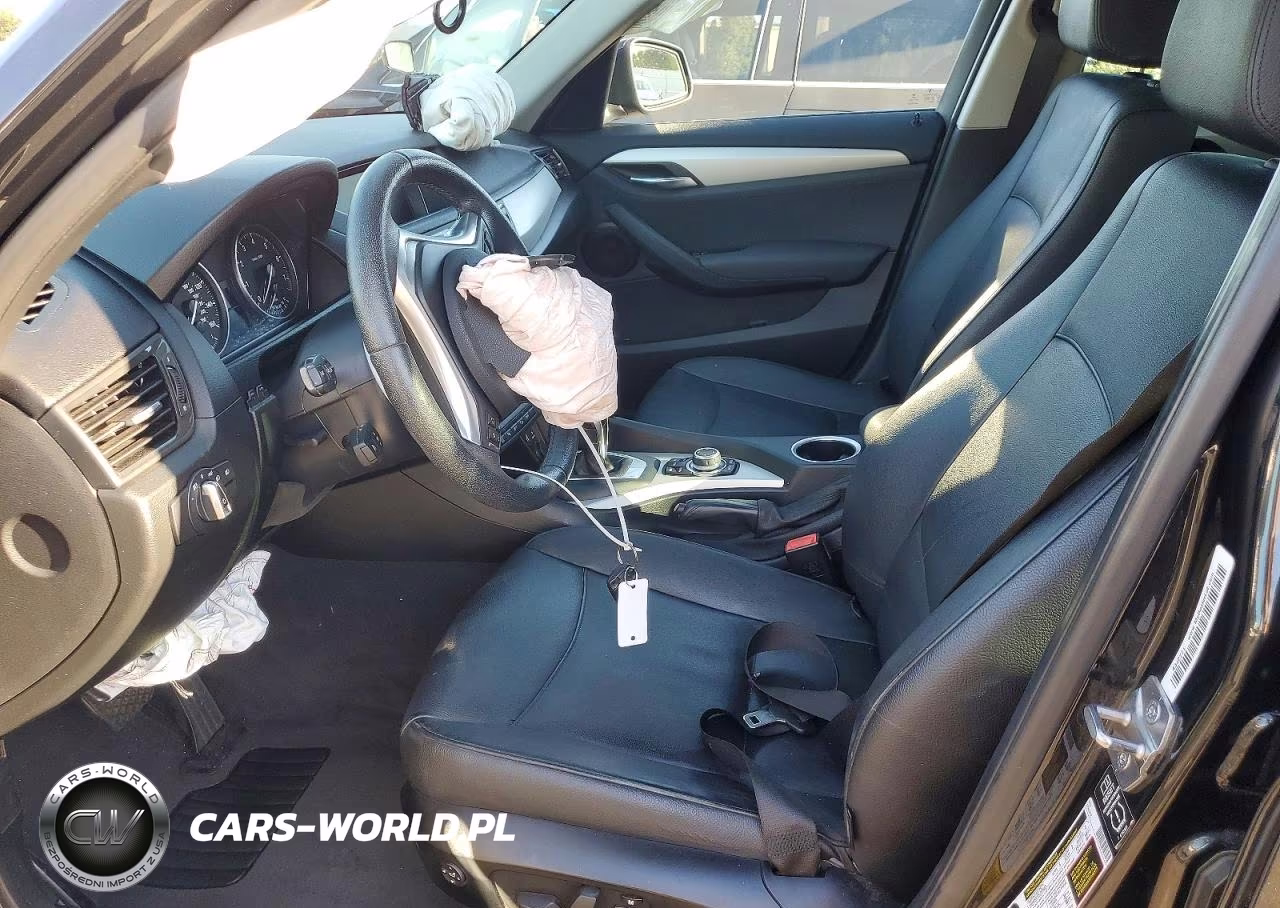 2015 BMW X1 xDrive28I VIN:WBAVL1C54FVY34873 - 7