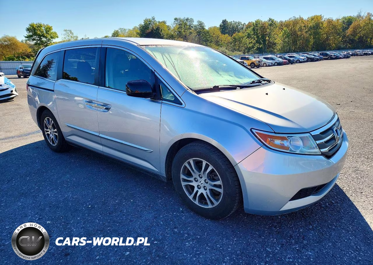 2013 Honda Odyssey Ex VIN:5FNRL5H41DB079110 - 4