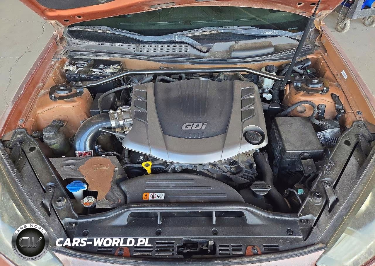 2013 Hyundai Genesis Coupe 3.8 Grand Touring VIN:KMHHU6KJ1DU092973 - 11