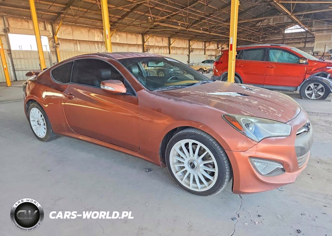 2013 Hyundai Genesis Coupe 3.8 Grand Touring VIN:KMHHU6KJ1DU092973 - 4