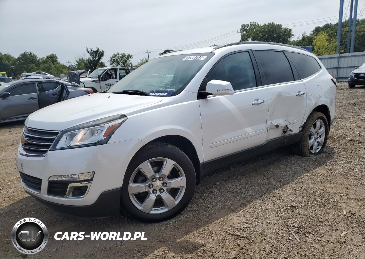 2017 Chev Traverse Lt