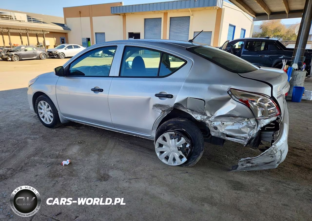 2017 Nissan Versa 1.6 S VIN:3N1CN7AP6HL805912 - 2