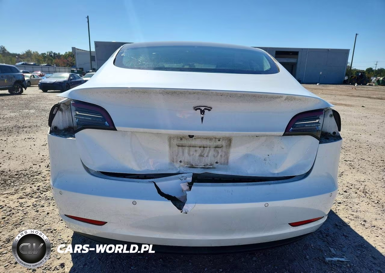 2018 Tesla Model 3 VIN:5YJ3E1EB2JF066924 - 6