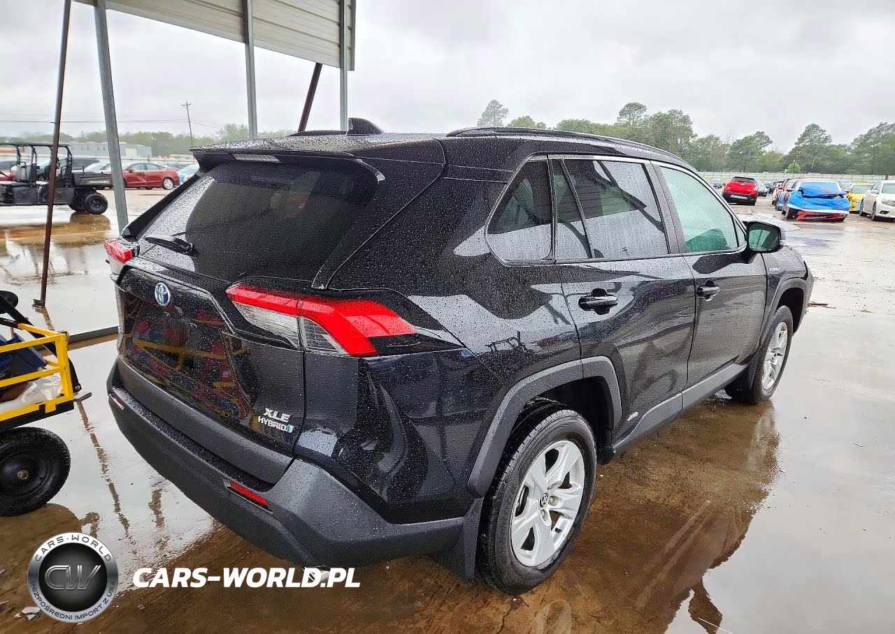 2021 Toyota Rav4 Xle VIN:4T3RWRFV5MU048480 - 3
