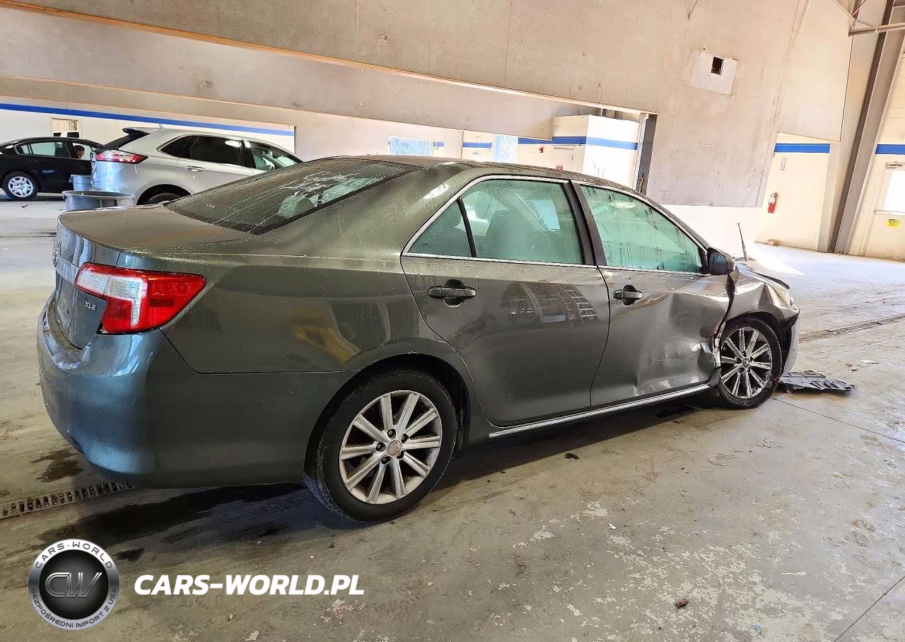 2012 Toyota Camry Xle VIN:4T4BF1FK6CR265624 - 3
