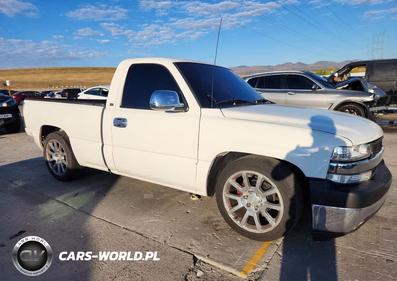 2000 Chevrolet Silverado C1500 VIN:1GCEC14V5YE422885 - 4