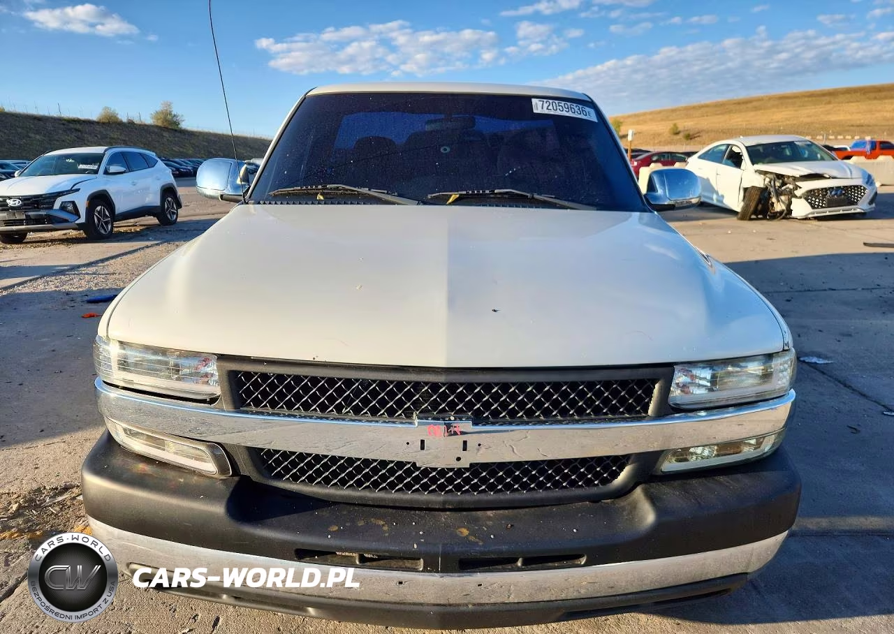 2000 Chevrolet Silverado C1500 VIN:1GCEC14V5YE422885 - 5