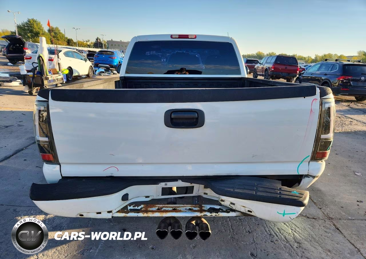 2000 Chevrolet Silverado C1500 VIN:1GCEC14V5YE422885 - 6