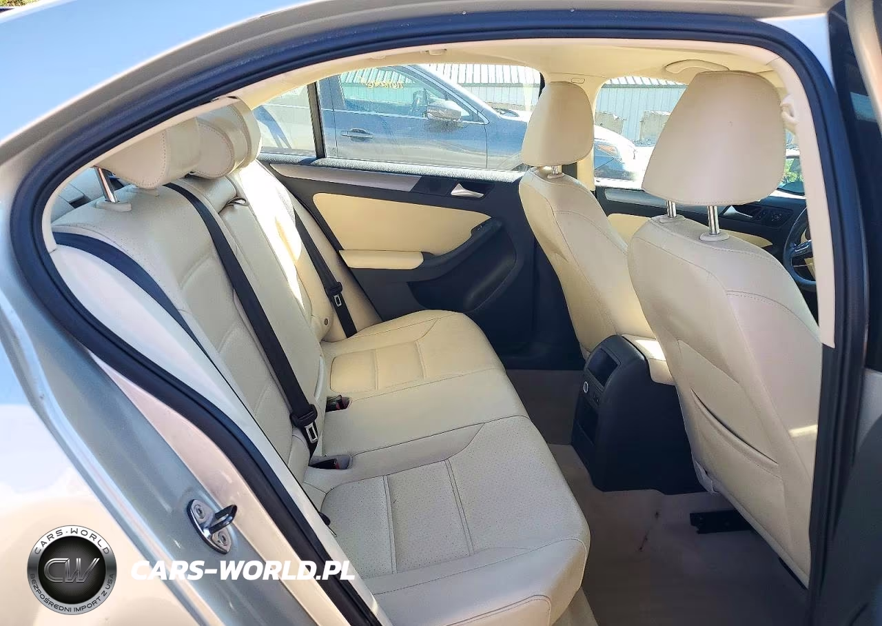 2013 Volkswagen Jetta Tdi VIN:3VWLL7AJ5DM226877 - 10