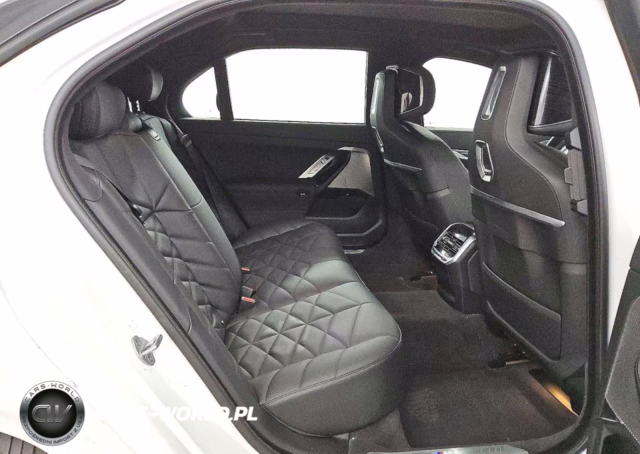2025 BMW 740 Xi VIN:WBA33EH02SCU94141 - 10