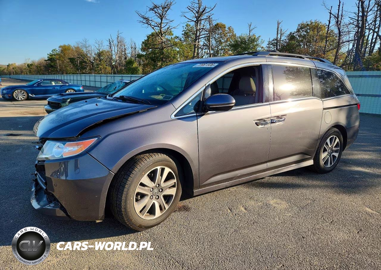 2016 Honda Odyssey Touring – zdjęcie 1 z 13