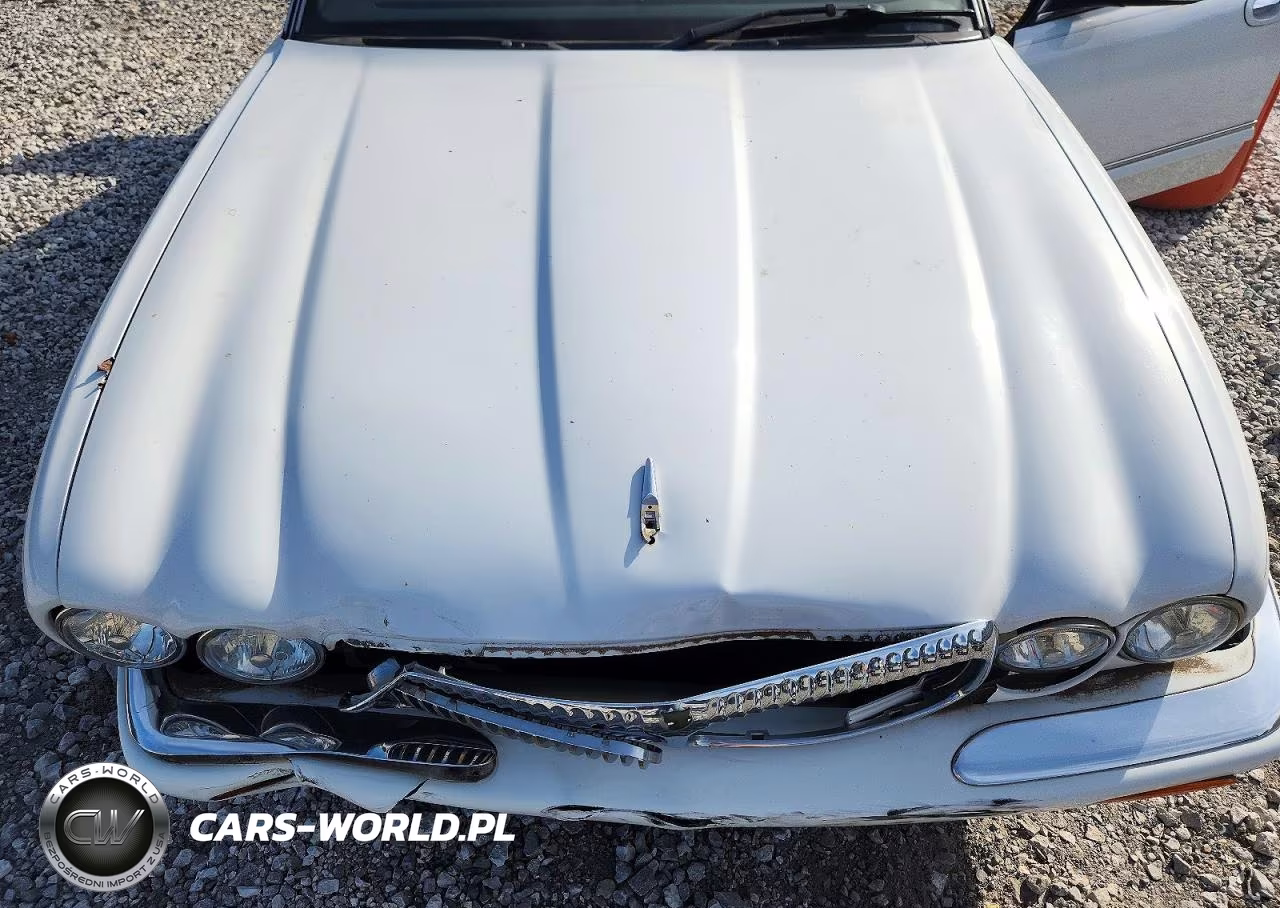 2000 Jaguar Vandenplas Majestic VIN:SAJDA24C4YLF14740 - 11