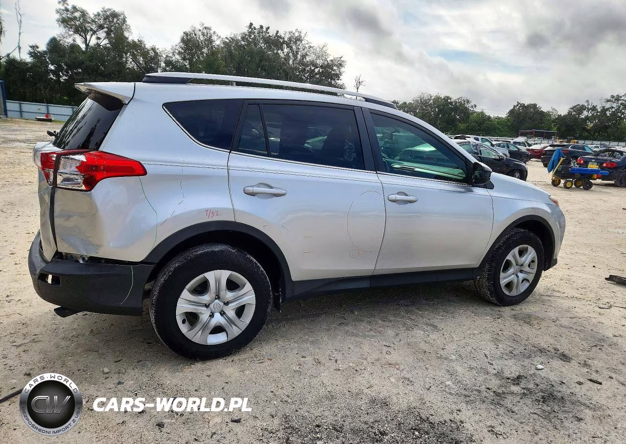 2015 Toyota Rav4 Le VIN:2T3ZFREV9FW147789 - 3