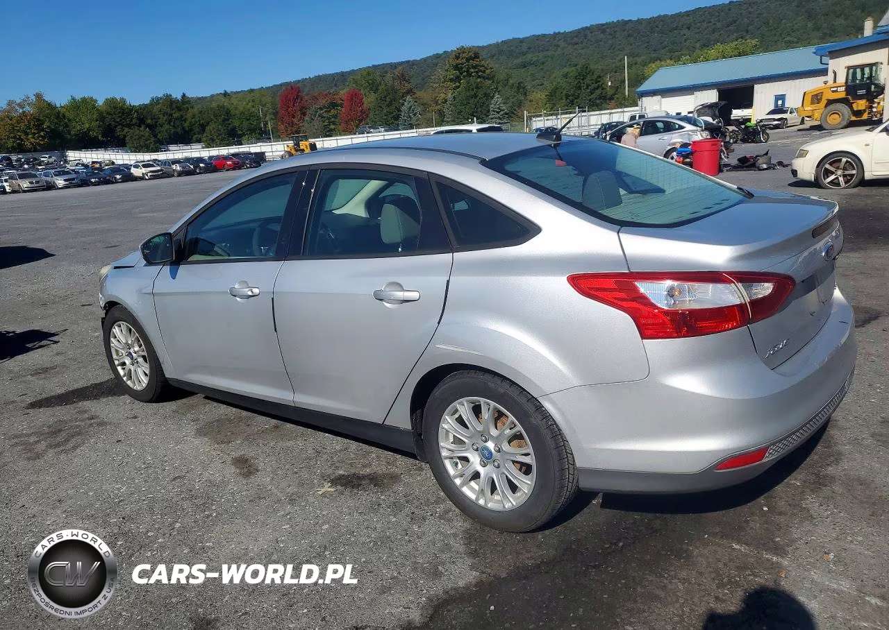 2012 Ford Focus Se VIN:1FAHP3F28CL197999 - 2