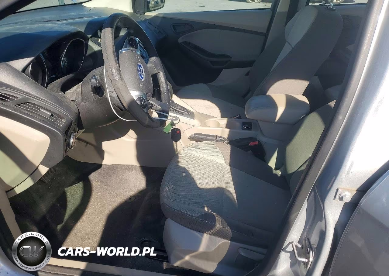 2012 Ford Focus Se VIN:1FAHP3F28CL197999 - 7