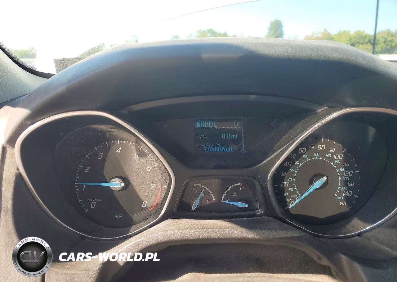 2012 Ford Focus Se VIN:1FAHP3F28CL197999 - 9