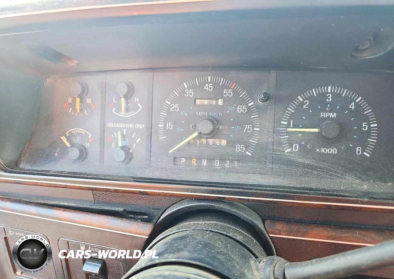 1988 Ford F250 VIN:1FTHX25G6JKA25426 - 9