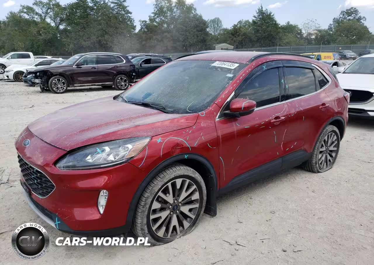 2020 Ford Escape Titanium