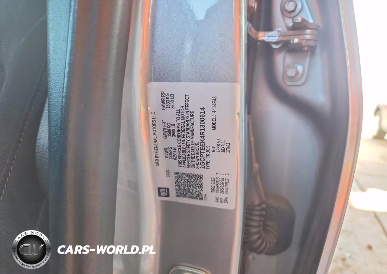 2024 Chevrolet Colorado Trail Boss VIN:1GCPTEEK4R1300614 - 12