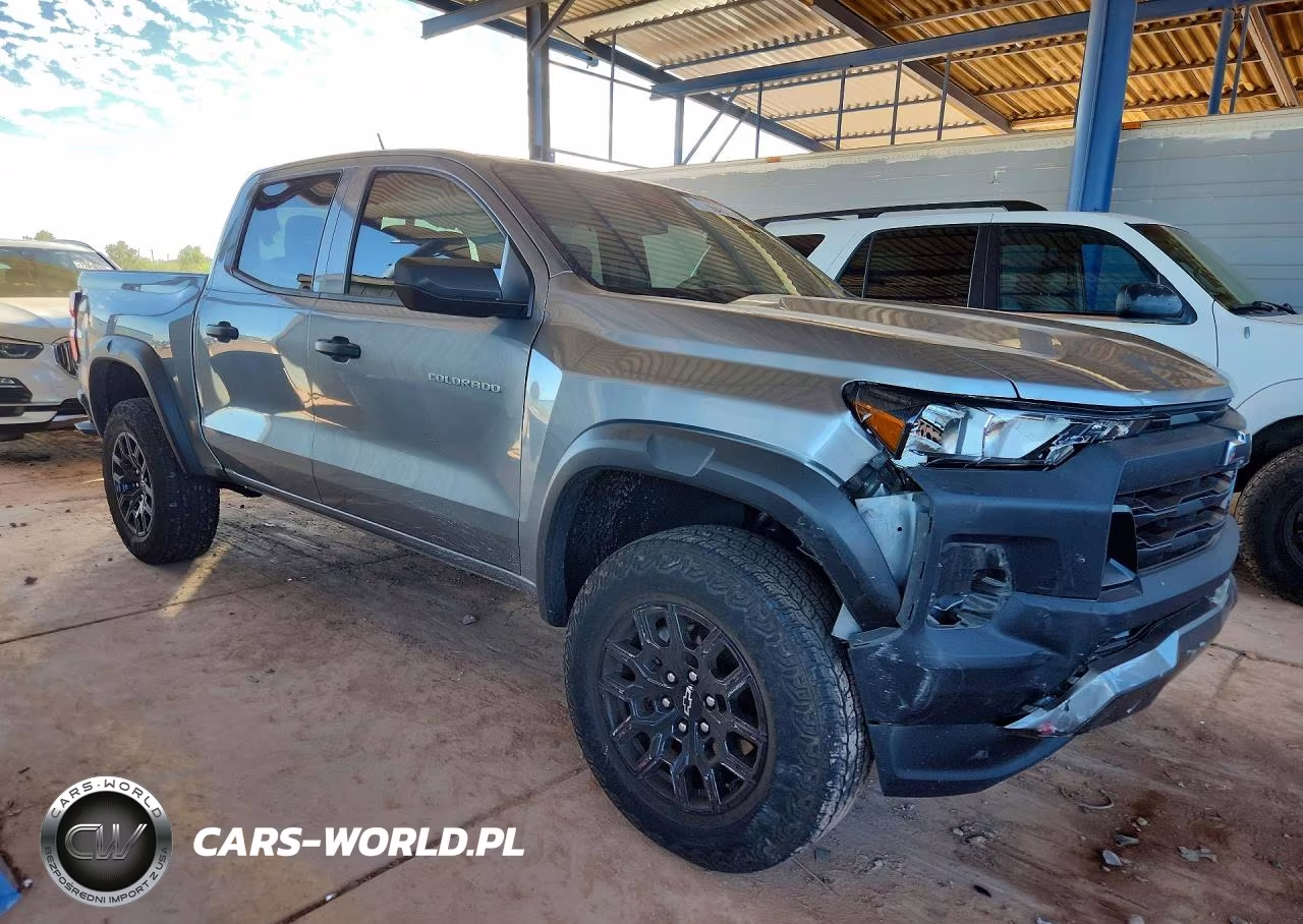 2024 Chevrolet Colorado Trail Boss VIN:1GCPTEEK4R1300614 - 4