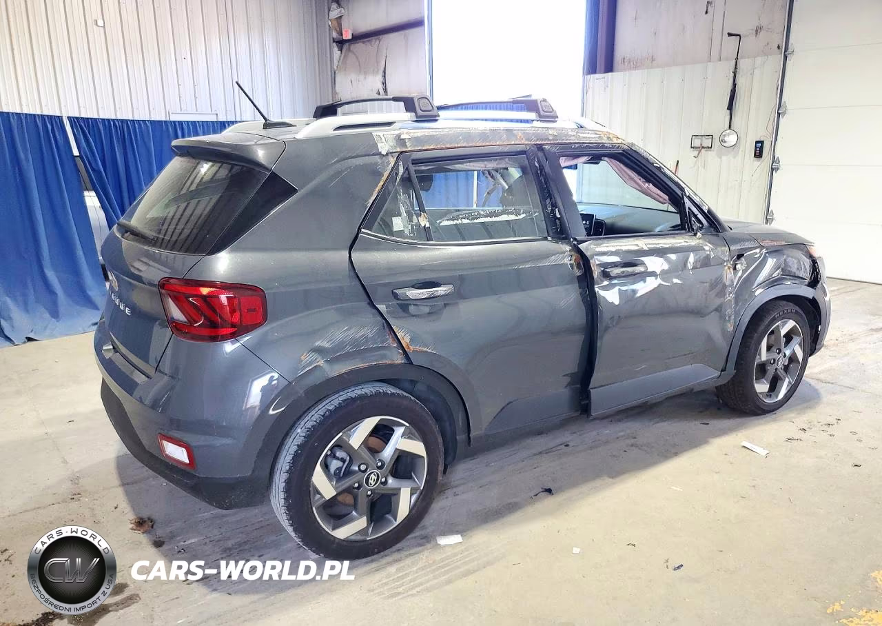 2025 Hyundai Venue Sel VIN:KMHRC8A37SU372772 - 3