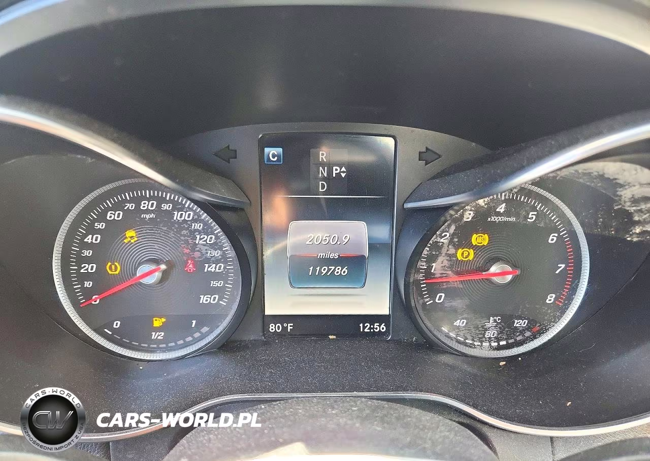 2016 Mercedes-Benz C 300 VIN:55SWF4JB0GU156694 - 9
