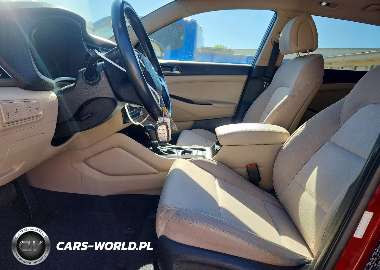 2018 Hyundai Tucson Value VIN:KM8J3CA24JU783939 - 7