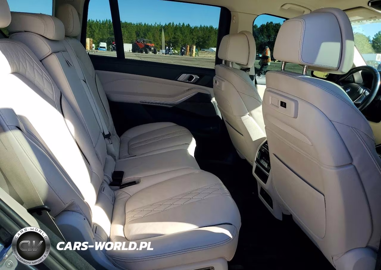 2020 BMW X7 xDrive40I VIN:5UXCW2C05L9C77103 - 11