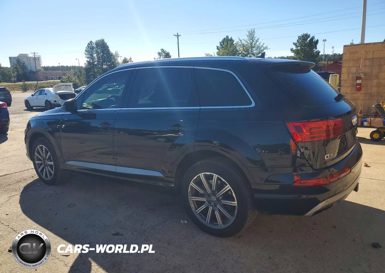 2018 Audi Q7 Premium Plus VIN:WA1LHAF79JD019425 - 2