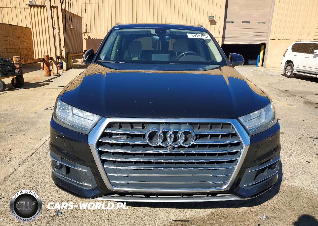 2018 Audi Q7 Premium Plus VIN:WA1LHAF79JD019425 - 5