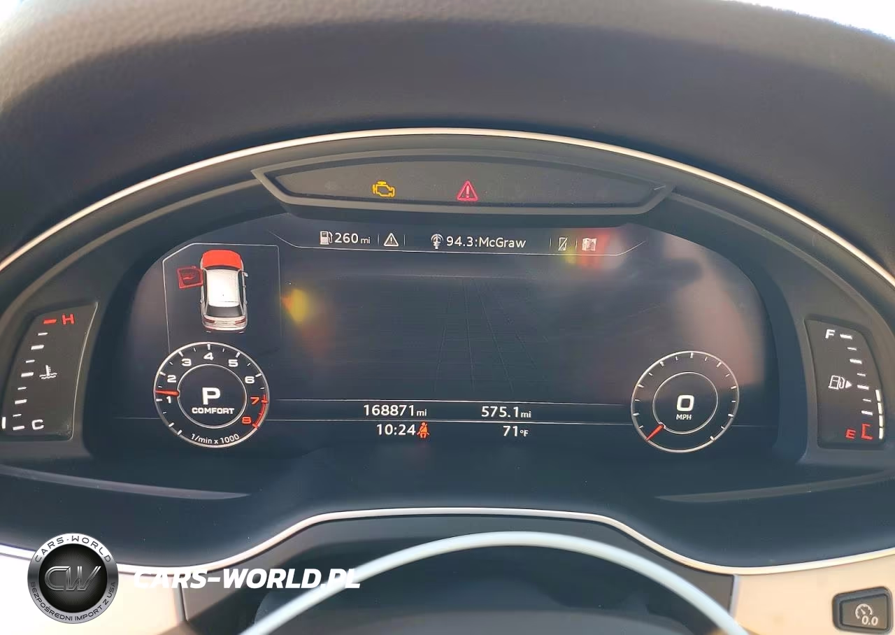 2018 Audi Q7 Premium Plus VIN:WA1LHAF79JD019425 - 9