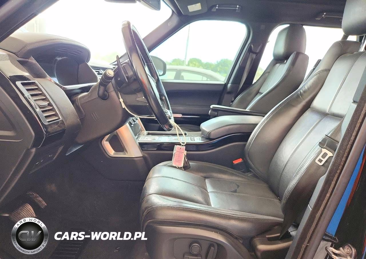 2016 Land Rover Range Rover VIN:SALGR2KF4GA270234 - 7