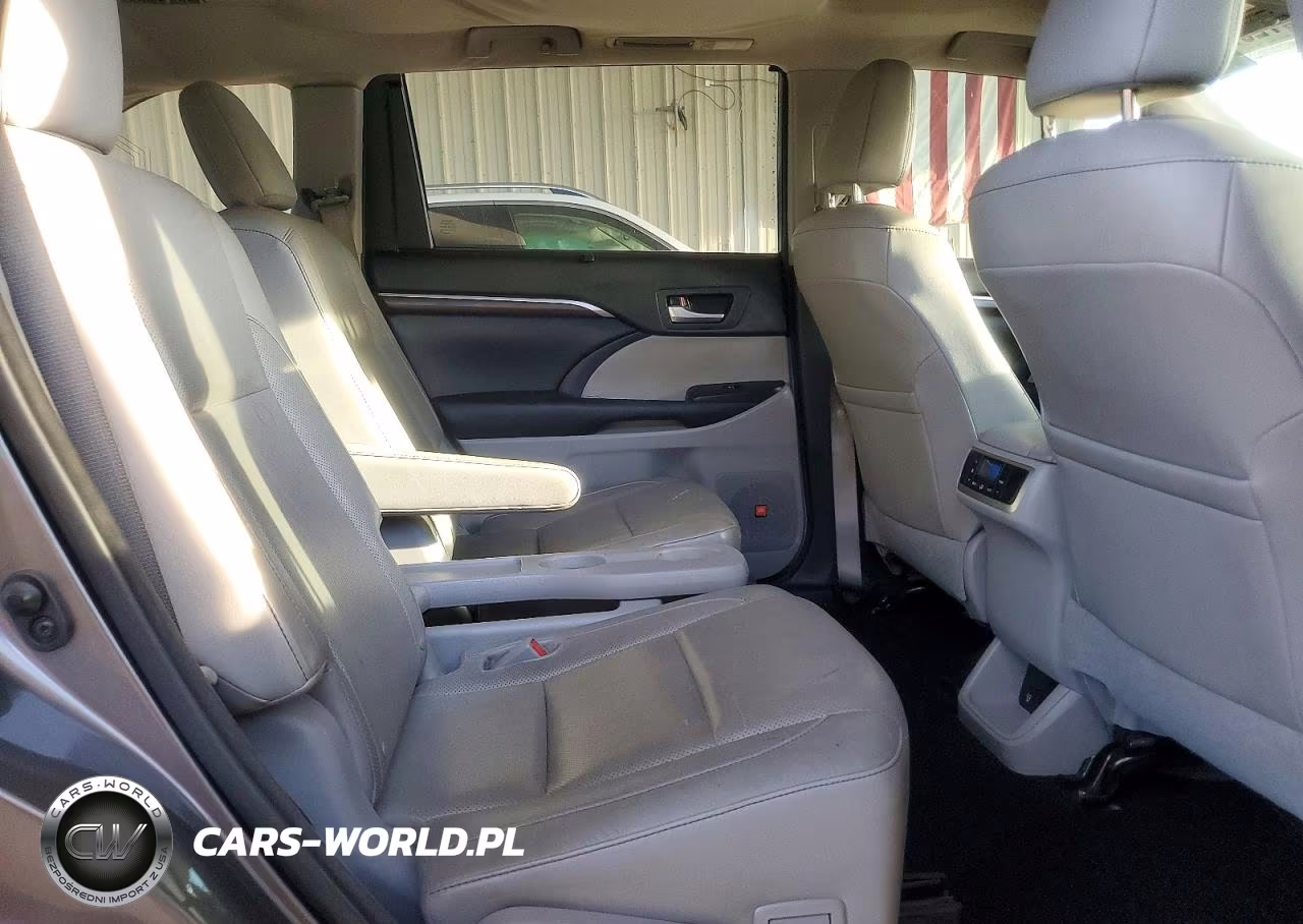 2015 Toyota Highlander Limited VIN:5TDYKRFH0FS064799 - 11